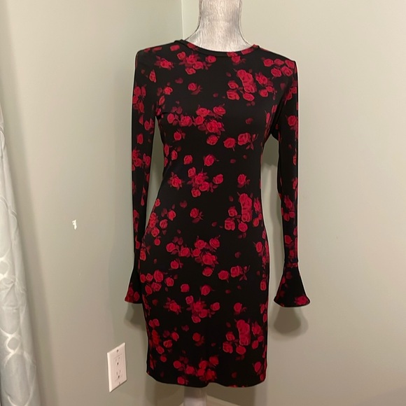 Michael Kors Black and Red dress - Picture 1 of 4
